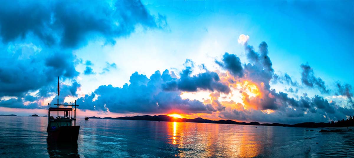 Coto ISland sunset