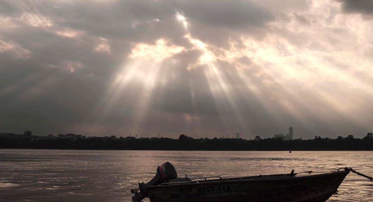 Boat Ride on West Lake Hanoi