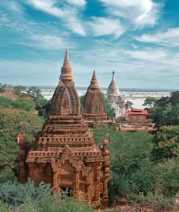 10 Stunning Temples in Myanmar (Burma)